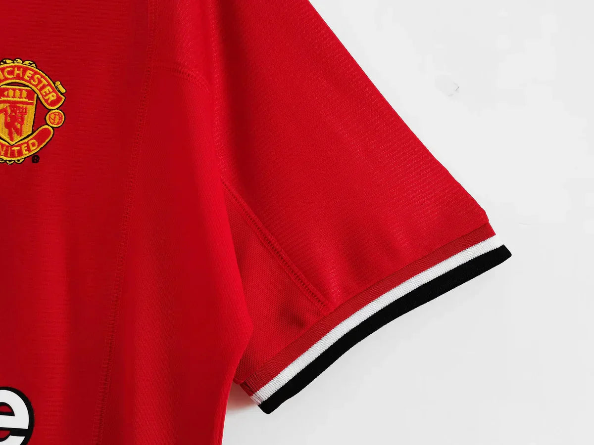 Camisa Manchester United Retrô 2000/02 - Vermelha