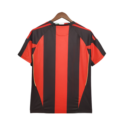 Camisa AC Milan Retrô 2010/2011 - Vermelha e Preta