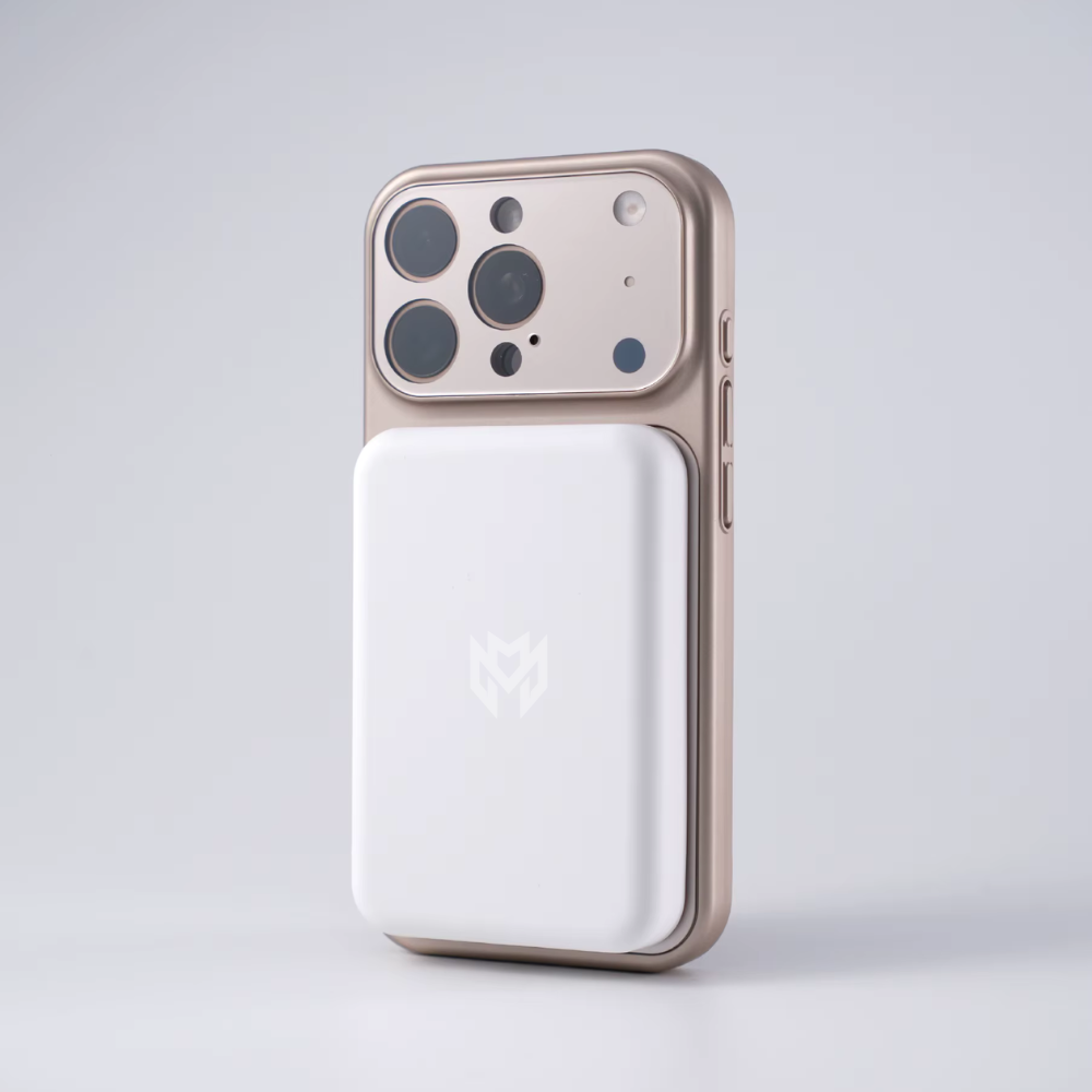 Matte iPhone Case Minimalist Design MagSafe