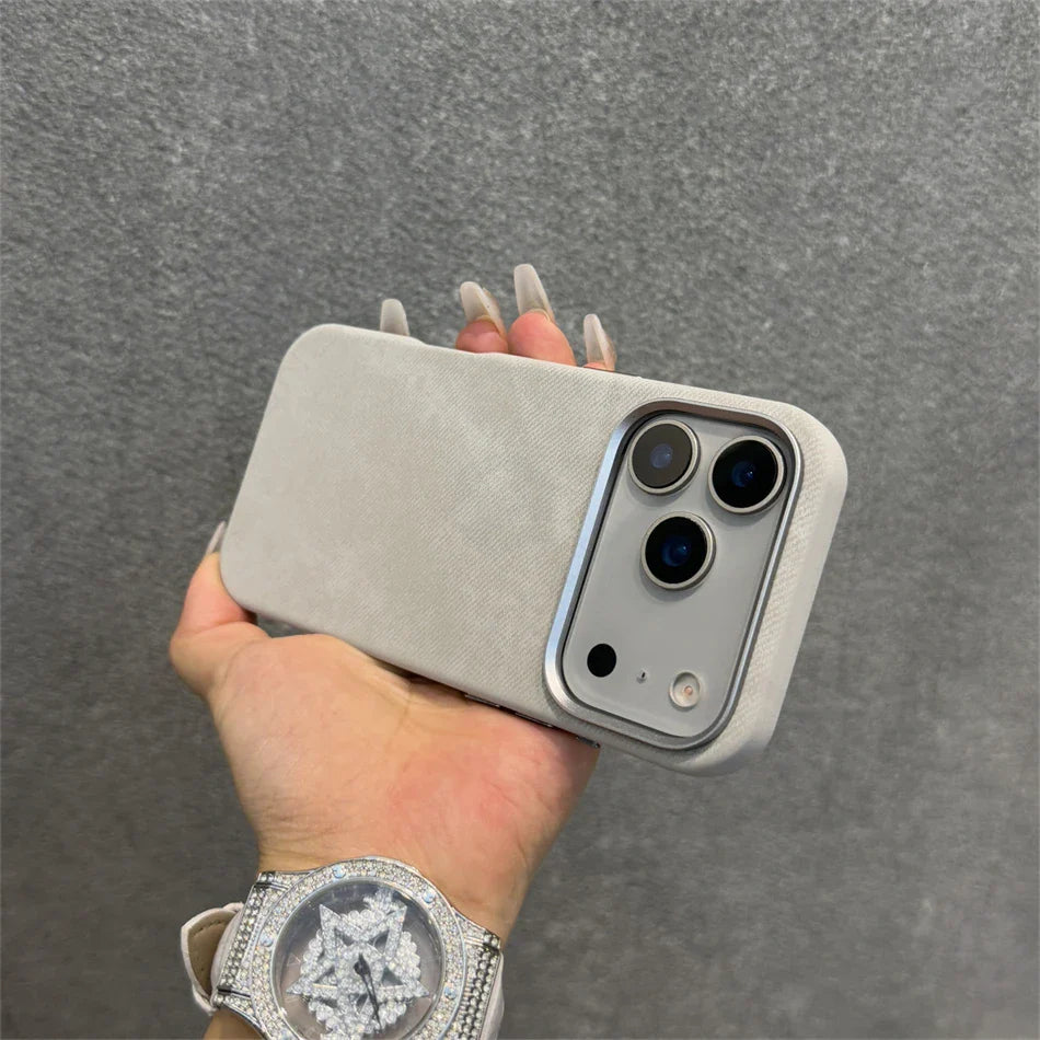iPhone case with Comfort Fabric and MagSafe Charging.