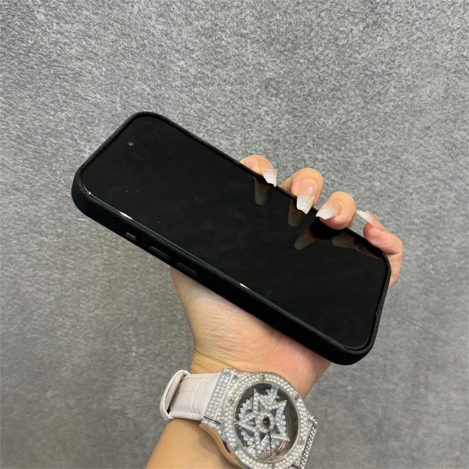 iPhone case with Comfort Fabric and MagSafe Charging.