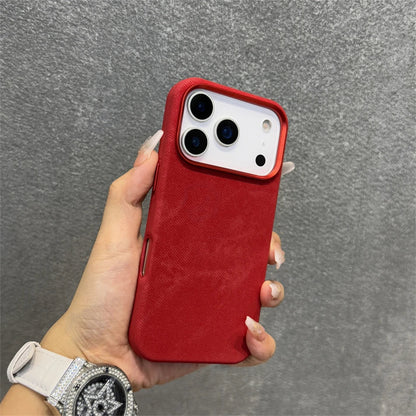 iPhone case with Comfort Fabric and MagSafe Charging.