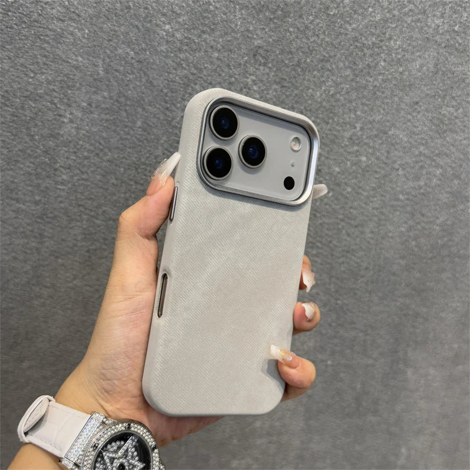 iPhone case with Comfort Fabric and MagSafe Charging.